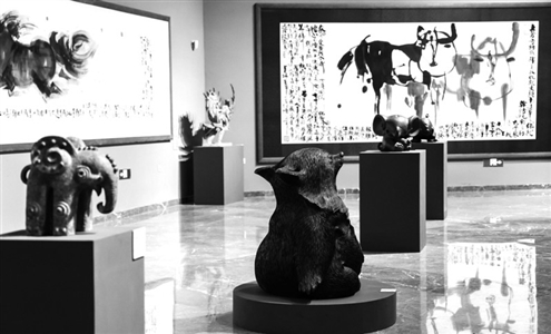 艺术大师韩美林回到济南举办艺术展,并捐赠珍贵的艺术作品